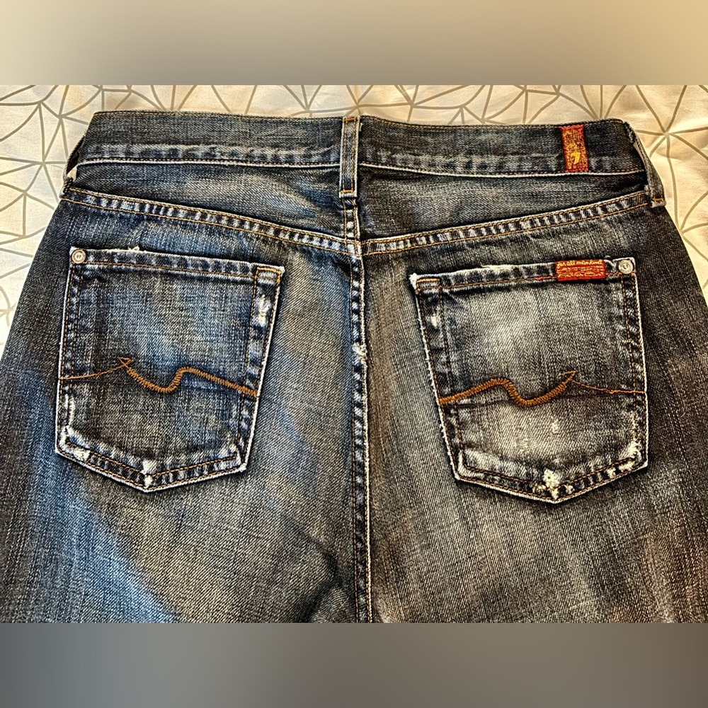 * 7 For All Mankind Dark Blue Distressed bootcut lowrise jeans 31x30 * - Picture 9 of 12